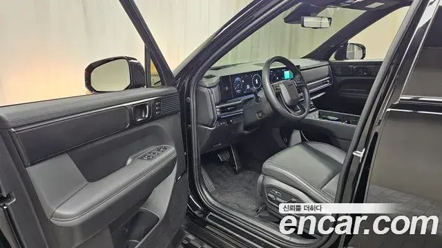 Hyundai Santa Fe 2025 — Photo 18/33