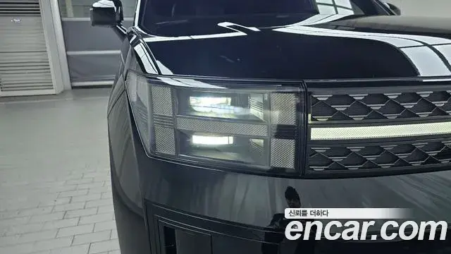 Hyundai Santa Fe 2025 — Photo 7/33