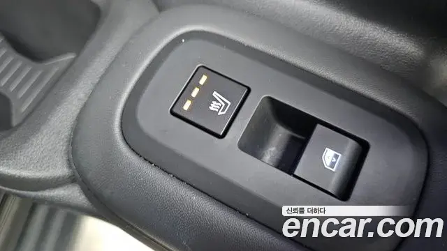 Hyundai Santa Fe 2025 — Photo 20/33
