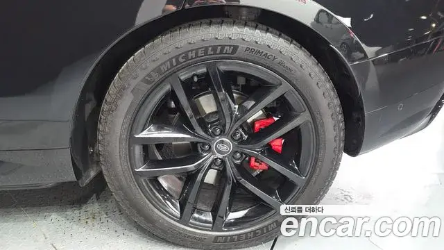 Land Rover Range Rover Sport 2025 — Photo 28/32