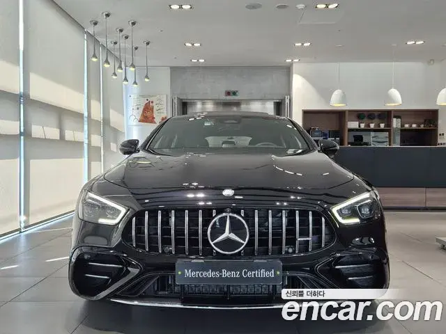 Mercedes-Benz AMG GT 2025 — Photo 14/18