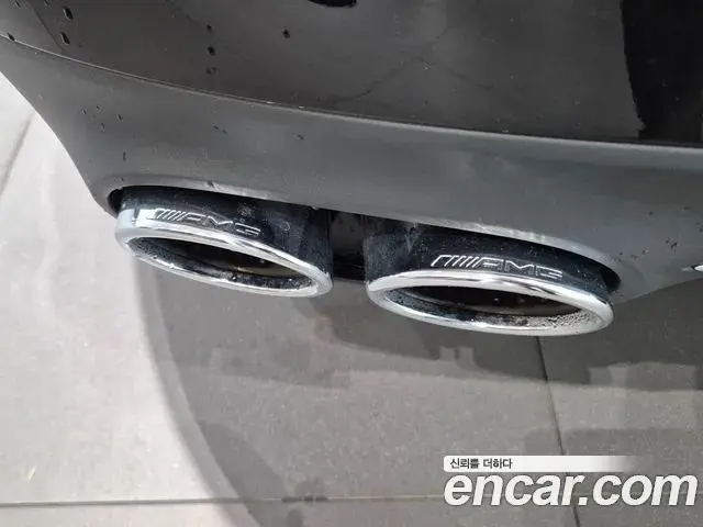 Mercedes-Benz AMG GT 2025 — Photo 6/18