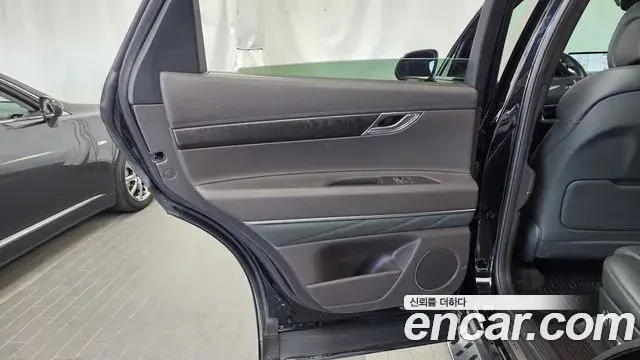 Genesis GV80 2020 — ფოტო 9/38