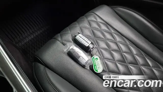 Genesis GV80 2020 — ფოტო 23/38