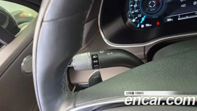 Genesis GV80 2020 — ფოტო 13/38