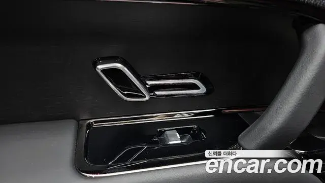 Land Rover Range Rover Sport 2024 — Şəkil 9/38