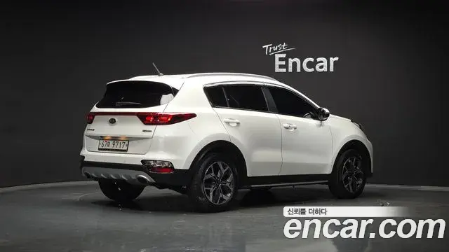 Kia Sportage The Bold 2018 — Фото 2/20