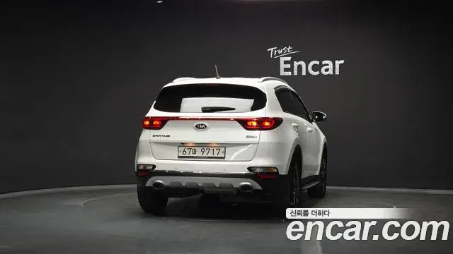 Kia Sportage The Bold 2018 — Фото 4/20