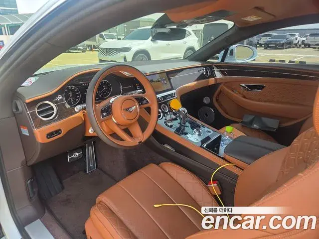 Bentley Continental GT 2022 — Şəkil 4/8