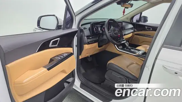 Kia Carnival 2022 — Photo 10/20