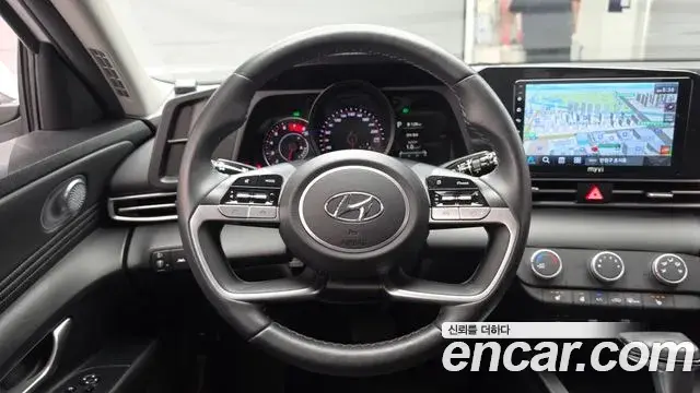Hyundai Avante 2021 — Photo 13/20