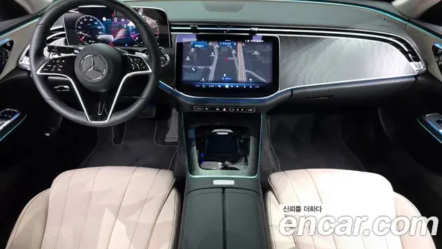 Mercedes-Benz E-Class 2025 — Фото 7/20