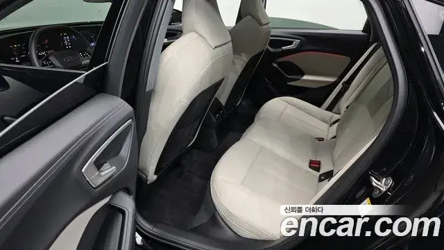 Audi A5 2025 — ფოტო 20/33