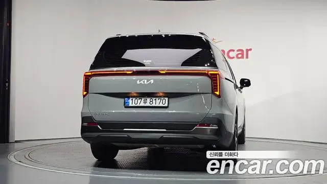 Kia Carnival 2024 — Photo 28/34