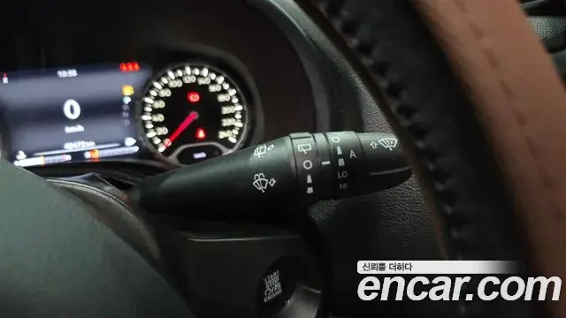 Jeep Renegade 2019 — Фото 20/20