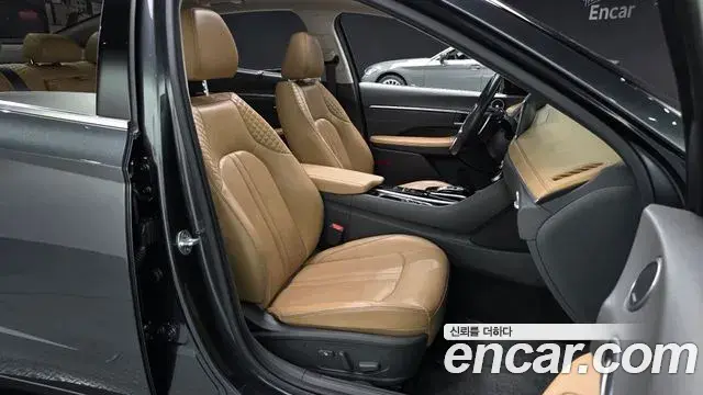Hyundai Sonata 2019 — Фото 11/20
