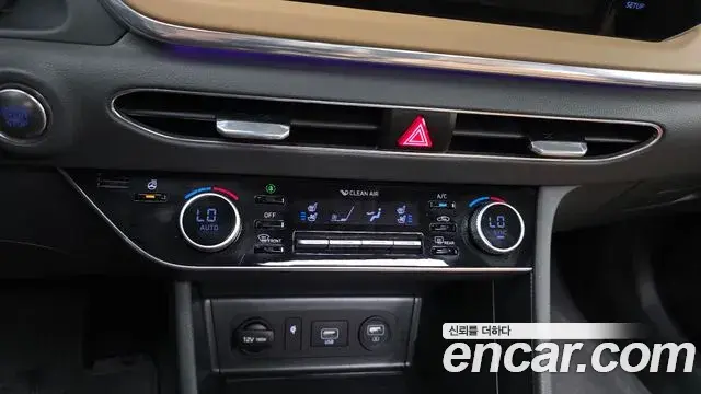 Hyundai Sonata 2019 — Фото 16/20