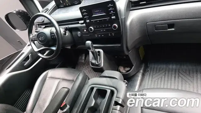 Hyundai Staria 2025 — Фото 7/20