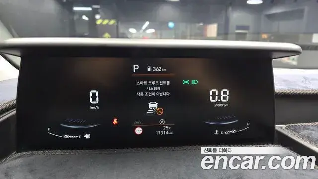 Hyundai Staria 2025 — Фото 8/20
