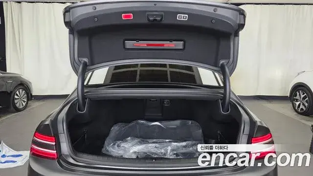 Genesis G80 2024 — ფოტო 33/36