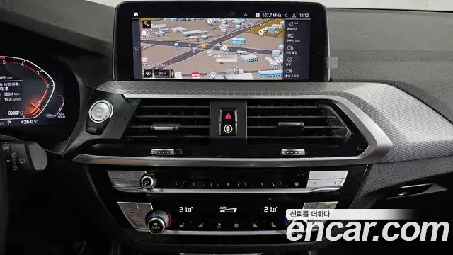 BMW X3 2021 — ფოტო 13/31