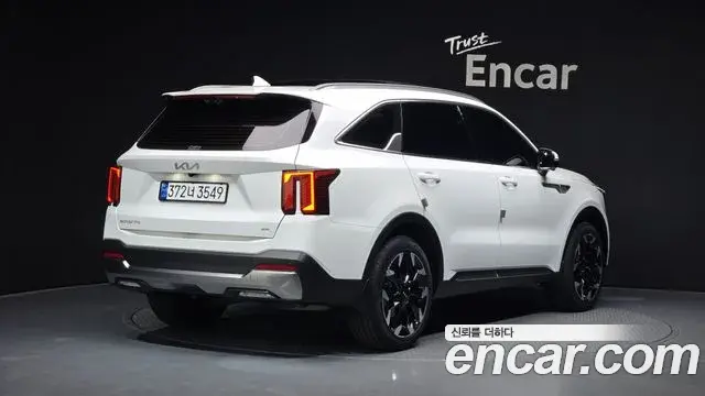 Kia Sorento 2025 — Photo 30/32