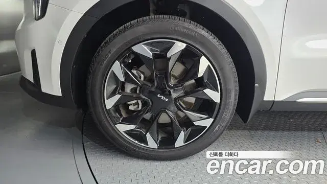 Kia Sorento 2025 — Photo 28/32