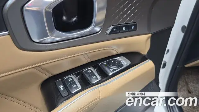 Kia Sorento 2025 — Photo 6/32