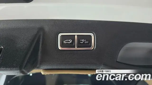 Kia Sorento 2025 — Photo 16/32