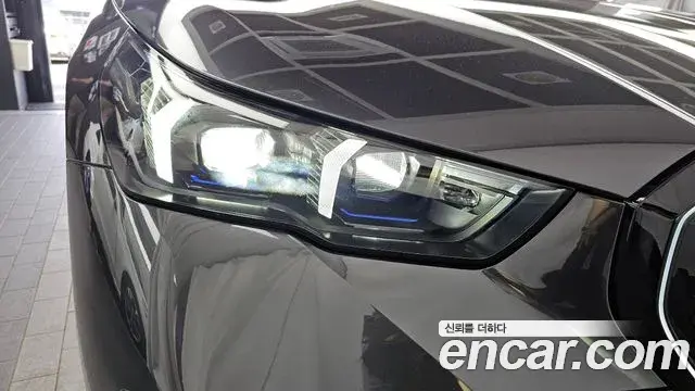 BMW 5 Series 2025 — ფოტო 22/34