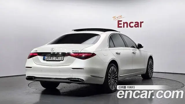 Mercedes-Benz S-Class 2023 — Фото 2/20