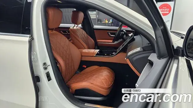 Mercedes-Benz S-Class 2023 — Фото 10/20