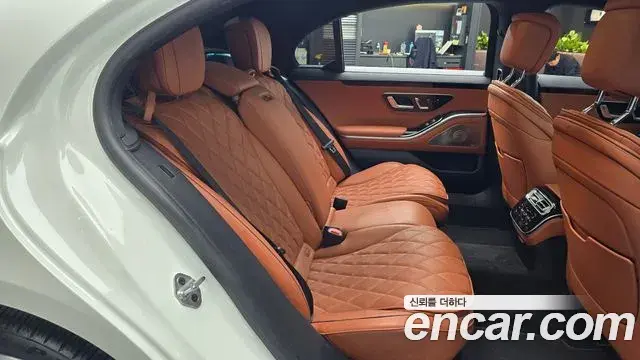 Mercedes-Benz S-Class 2023 — Şəkil 11/31