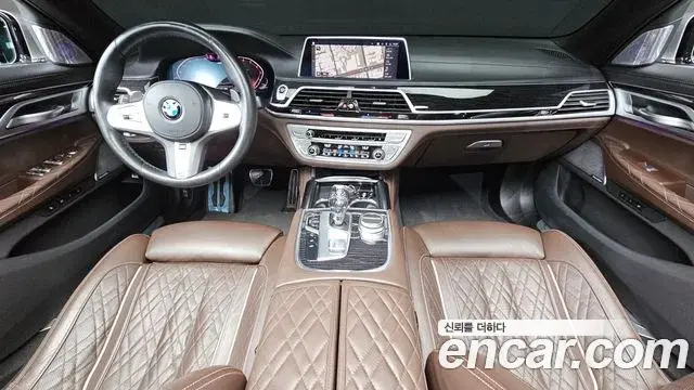 BMW 7 Series 2020 — Фото 7/20