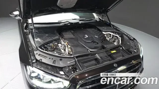 Mercedes-Benz S-Class 2021 — Фото 6/20