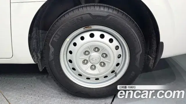 Hyundai Staria 2022 — Şəkil 16/30