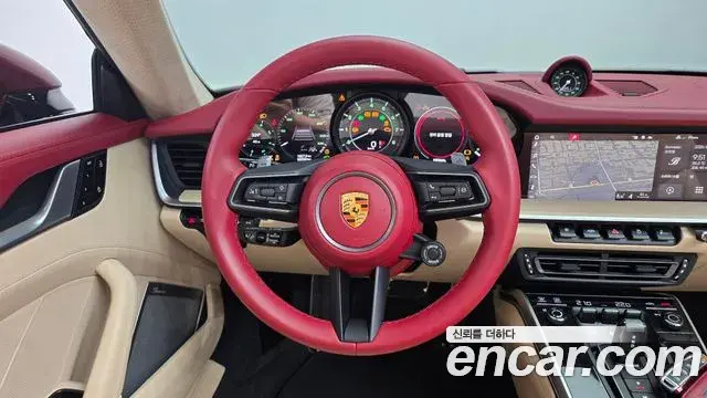 Porsche 911 2021 — Şəkil 17/31