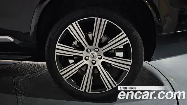 Volvo XC90 2024 — Photo 11/36