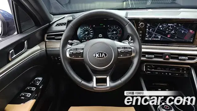 Kia K5 2020 — Фото 12/20