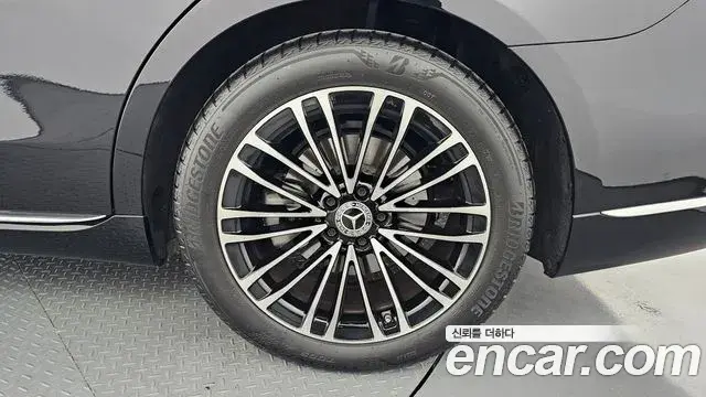 Mercedes-Benz S-Class 2025 — Şəkil 33/33