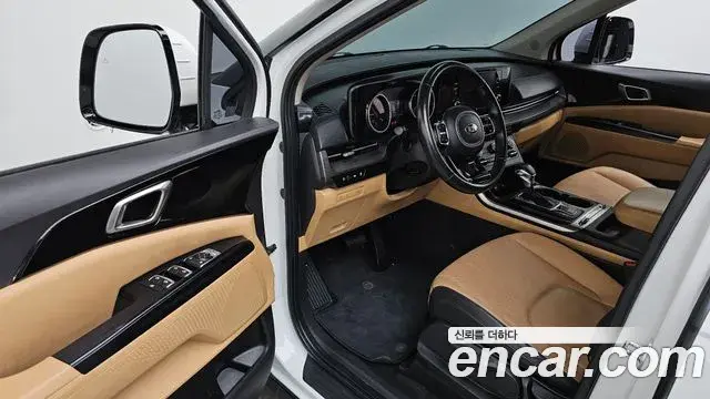 Kia Carnival 2021 — Photo 10/20