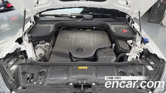 Mercedes-Benz GLE-Class 2025 — Фото 6/20