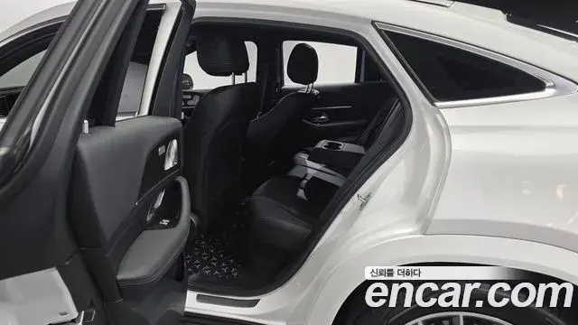 Mercedes-Benz GLE-Class 2025 — Фото 11/20