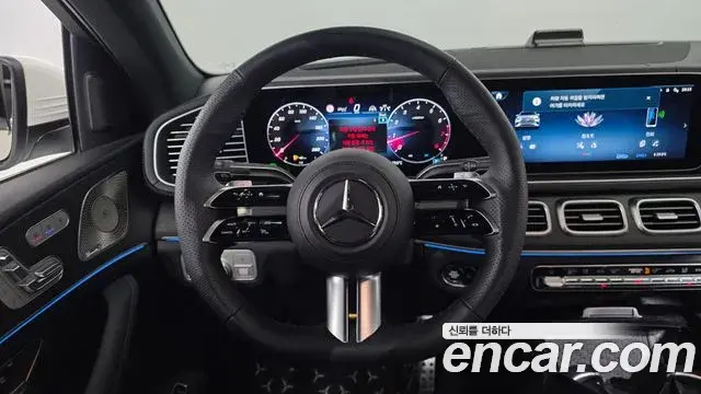 Mercedes-Benz GLE-Class 2025 — Фото 15/20
