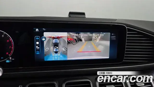 Mercedes-Benz GLE-Class 2025 — Фото 16/20