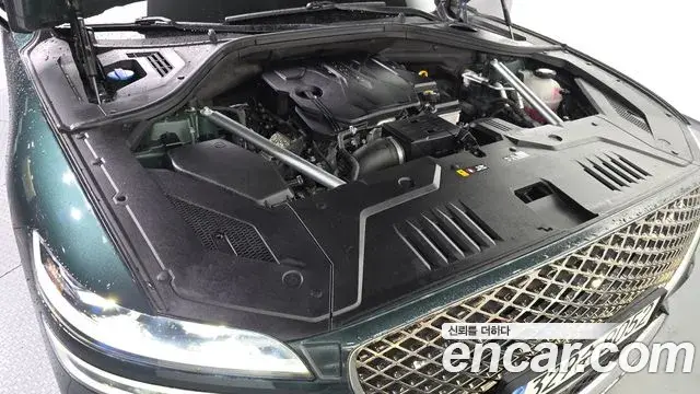 Genesis GV70 2021 — ფოტო 36/38