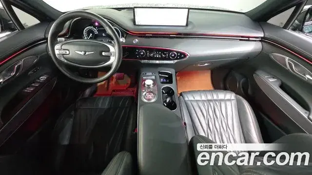 Genesis GV70 2021 — ფოტო 15/38