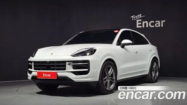 Porsche Cayenne 2023 — Фото 1/20