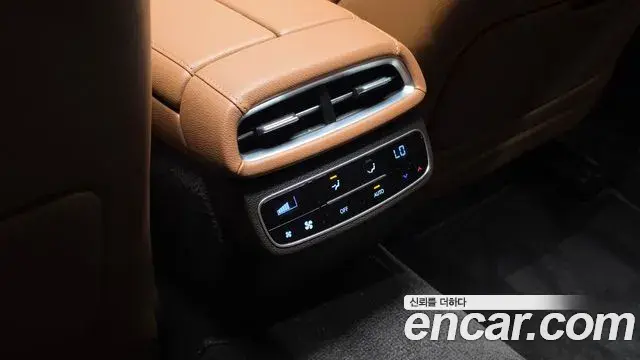 Genesis G80 2020 — ფოტო 21/34