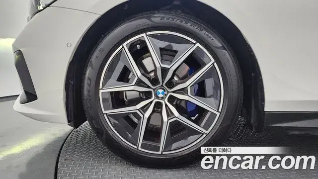 BMW 5 Series 2025 — Photo 5/20